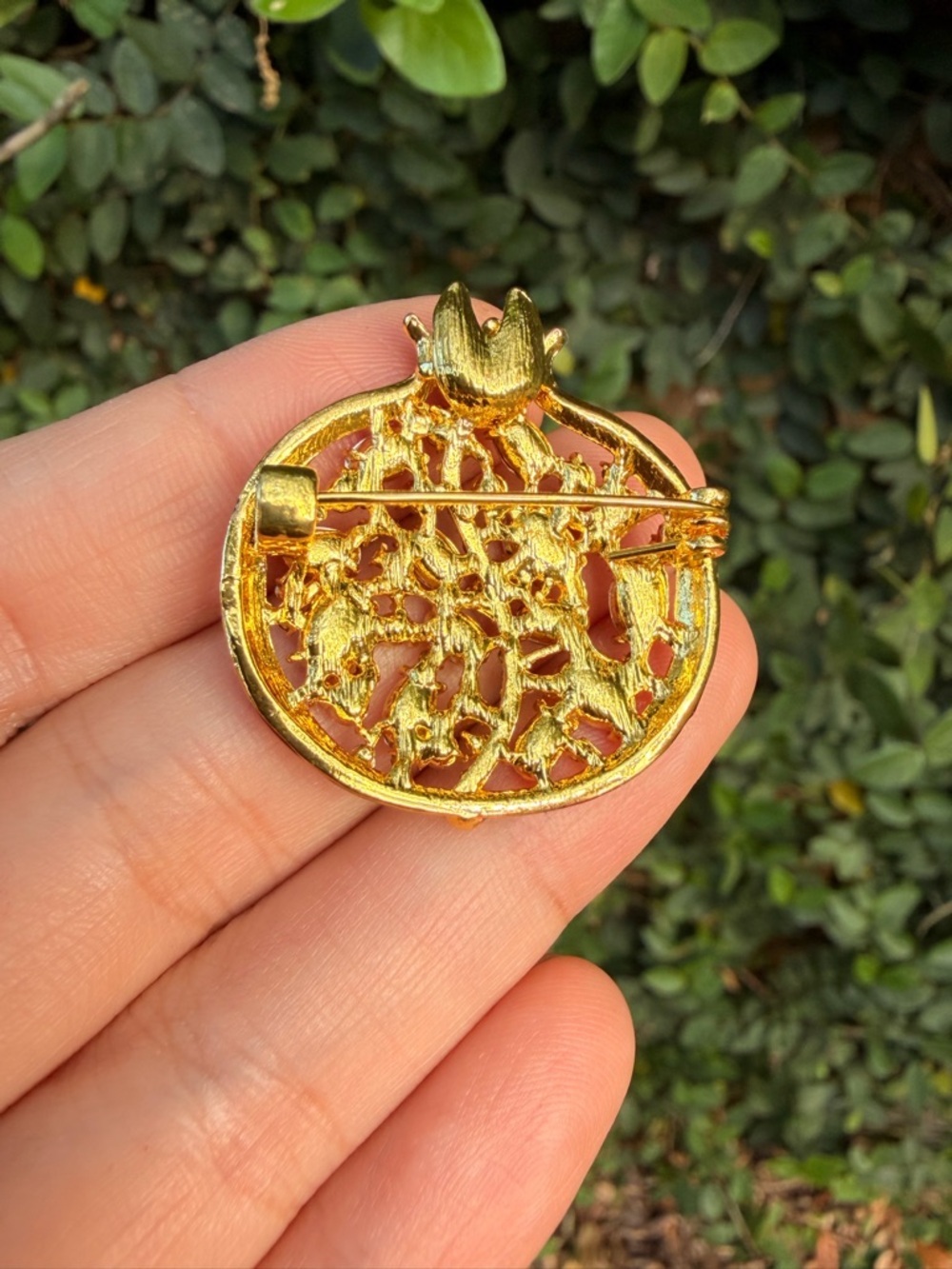 Gold Pomegranate Brooch Pin - Picture 3 of 4